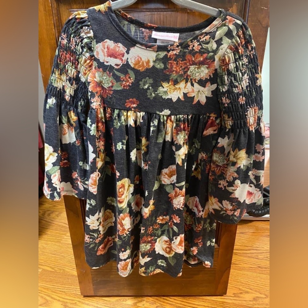 Bonnie Jean bell-sleeve dress